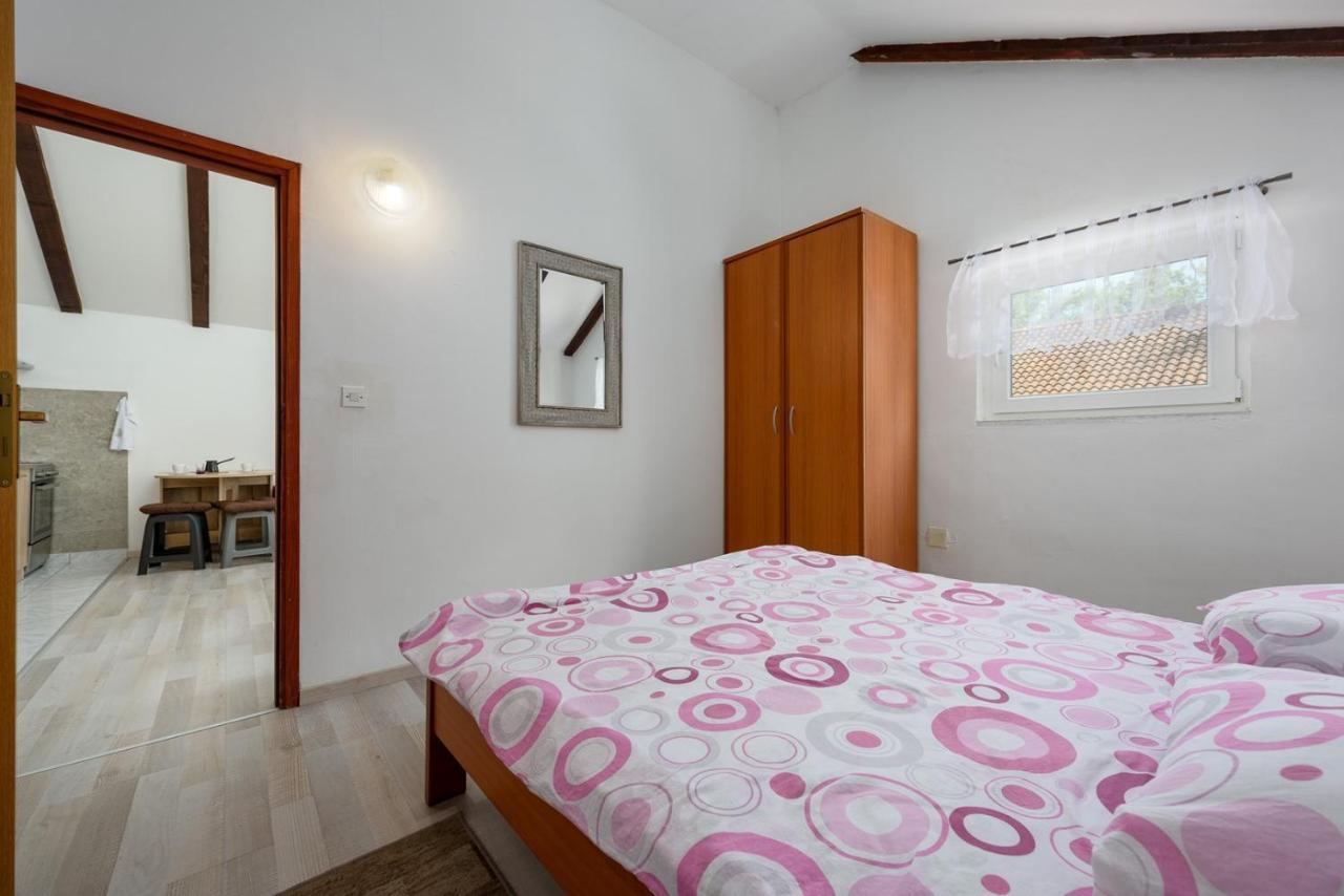 Amore House With Apartment Umag Luaran gambar