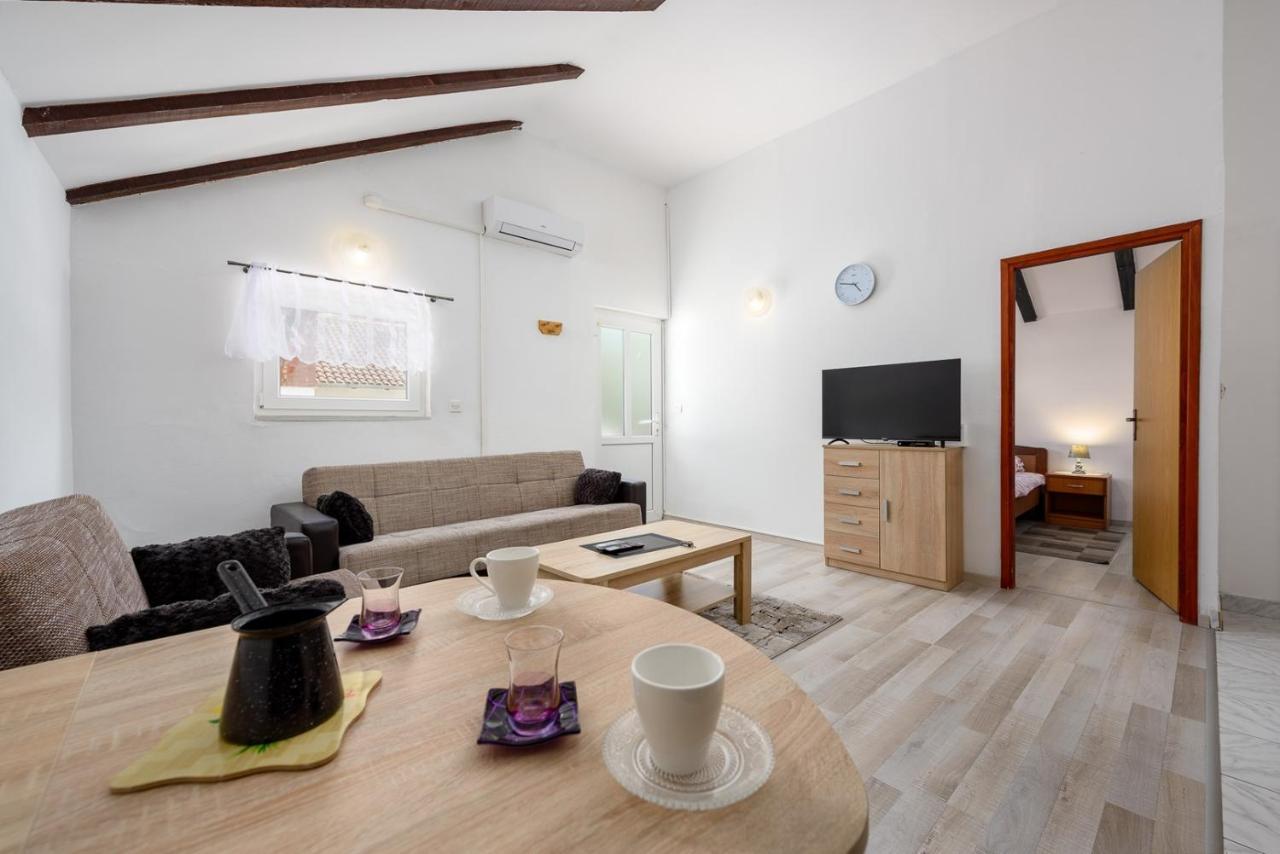 Amore House With Apartment Umag Luaran gambar