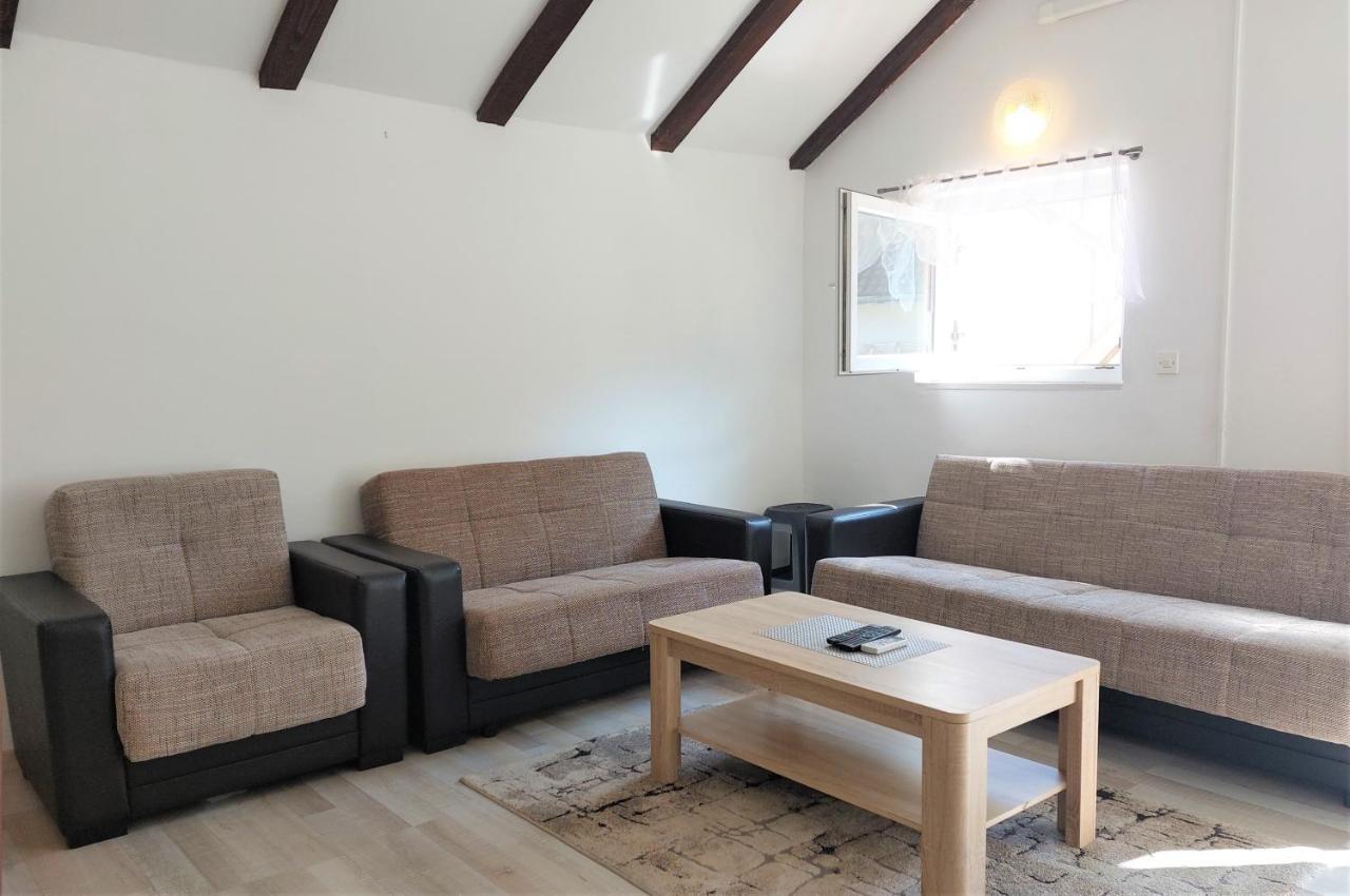 Amore House With Apartment Umag Luaran gambar
